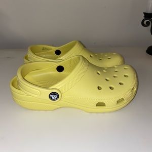 Classic Crocs - Banana